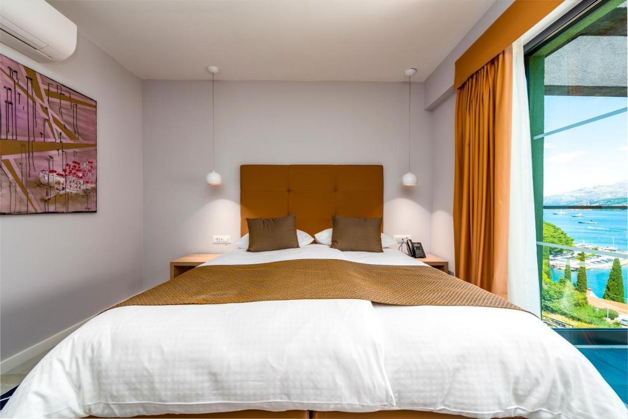 Hotel Seventh 4*